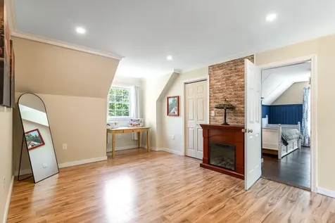 98 Gary Road Middleton NH 03887