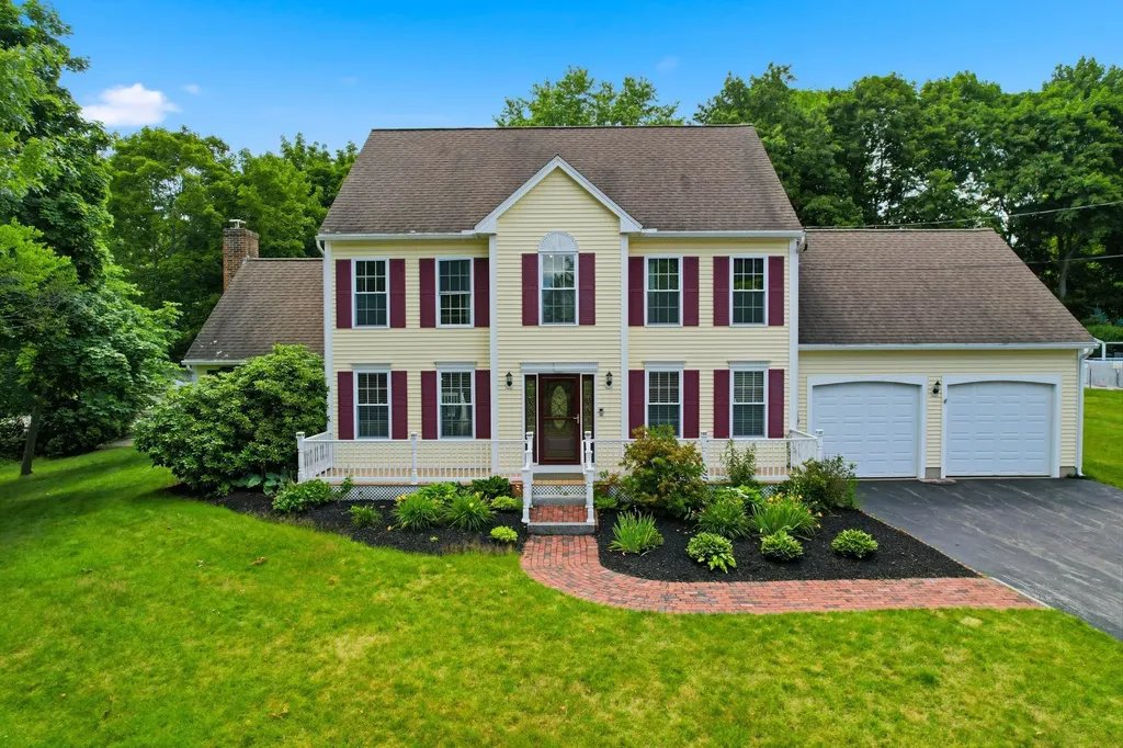 694 Walnut Street Manchester NH 03104