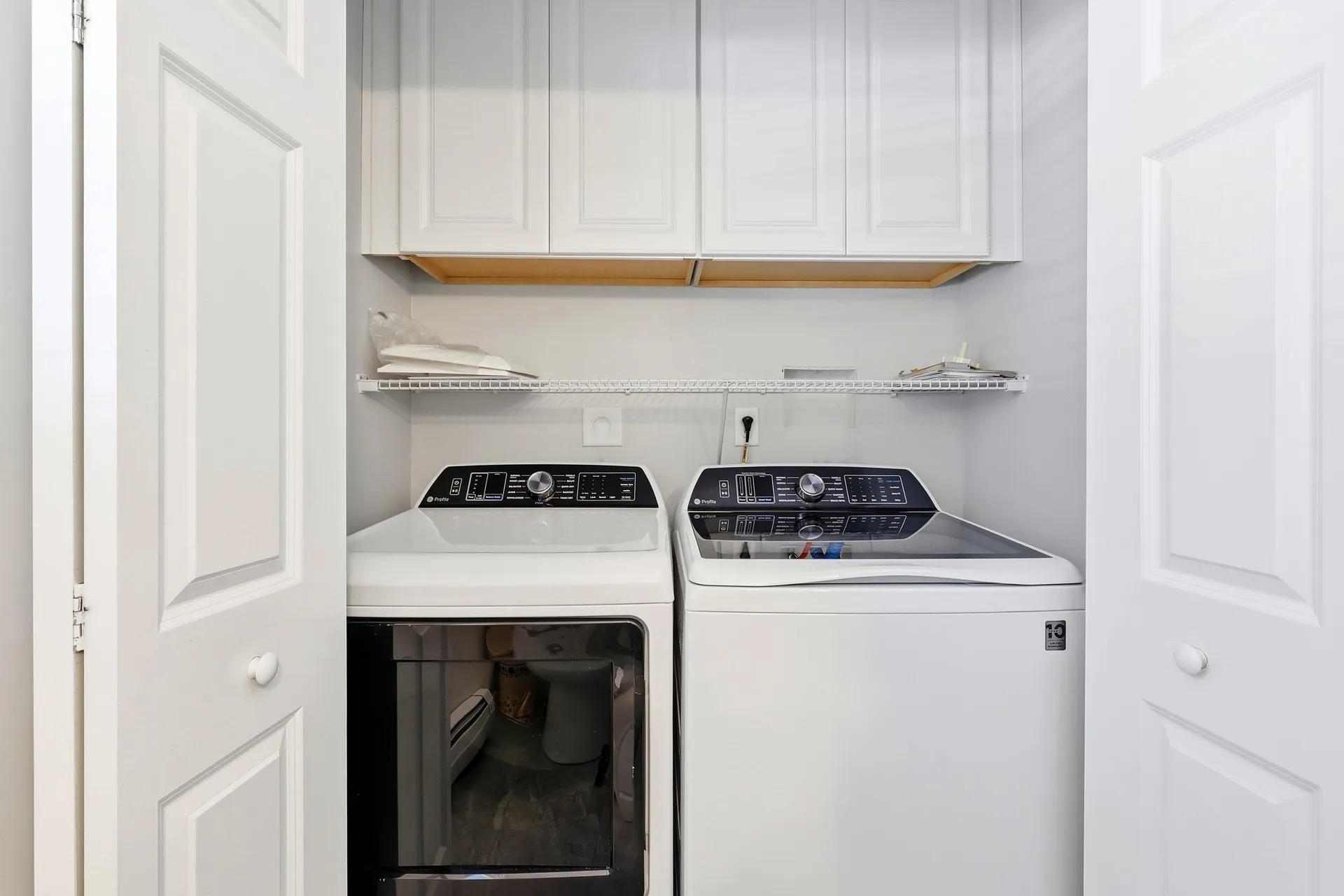 694 Walnut Street Manchester NH 03104