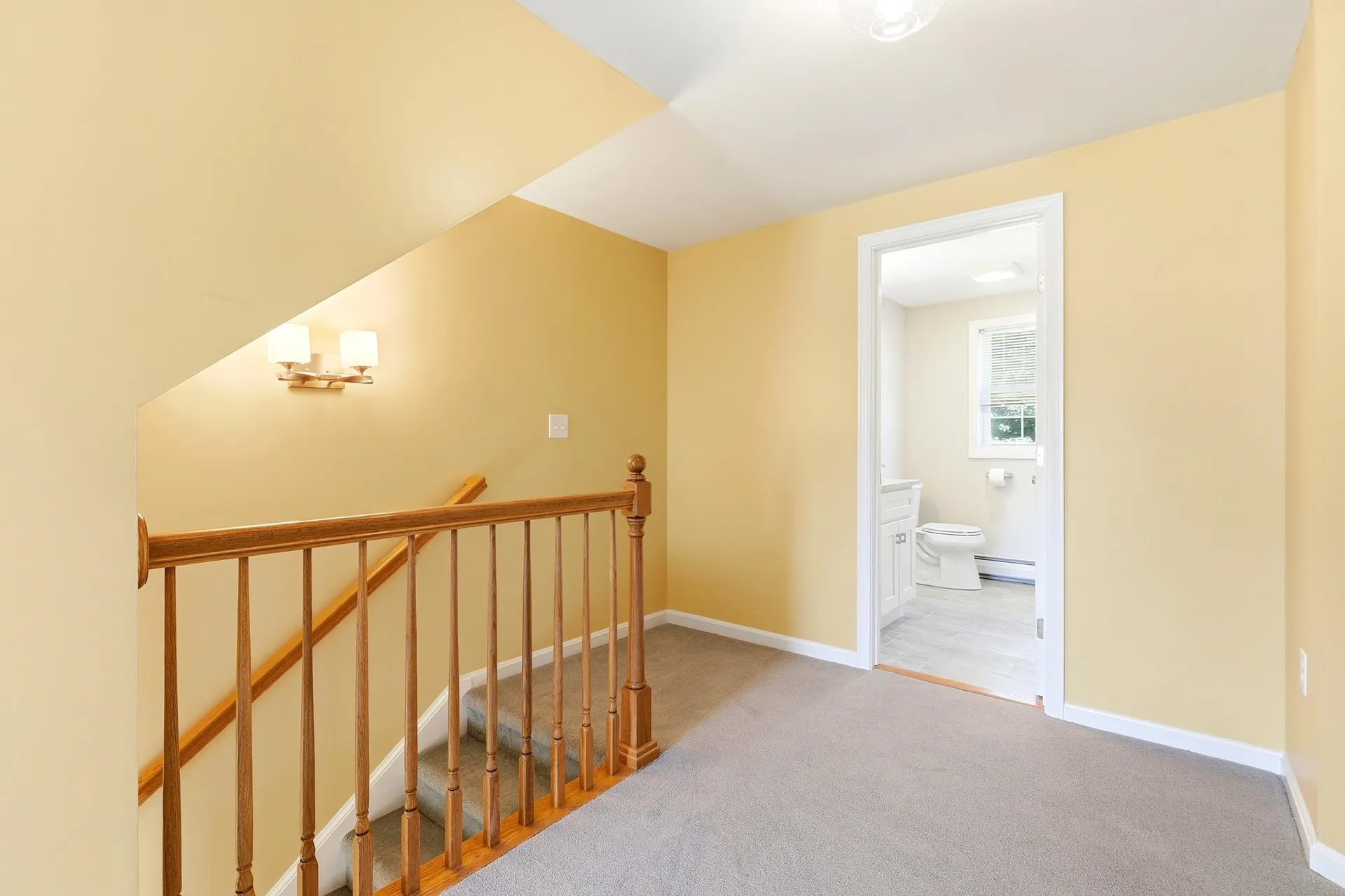 694 Walnut Street Manchester NH 03104