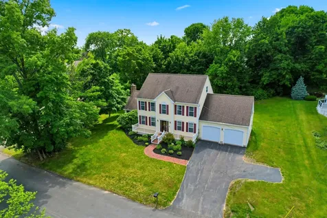694 Walnut Street Manchester NH 03104