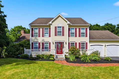 694 Walnut Street Manchester NH 03104