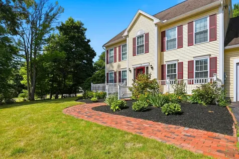 694 Walnut Street Manchester NH 03104
