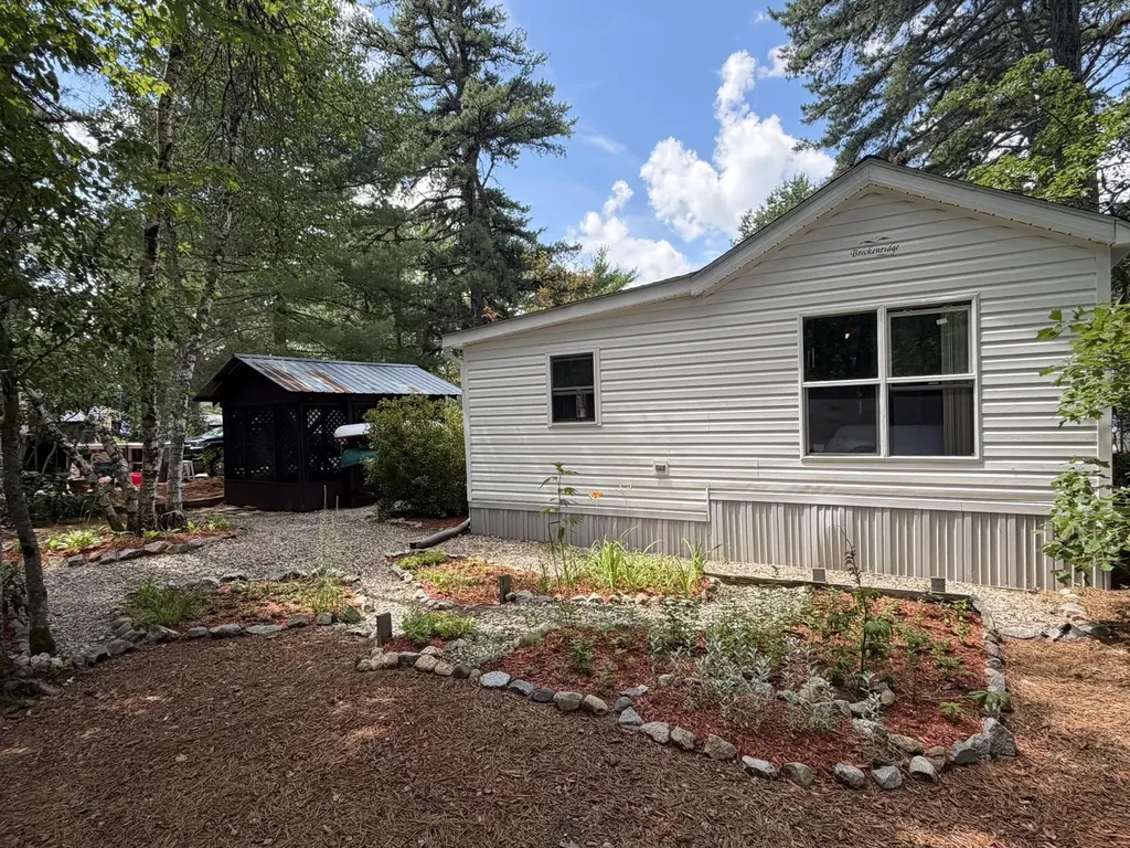 11 Eagle Loop Lane Freedom NH 03836