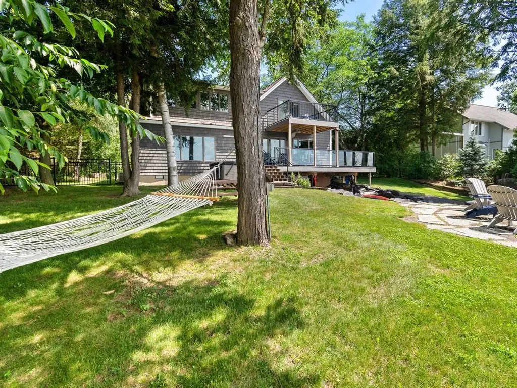 1468 Savage Point Road North Hero VT 05474