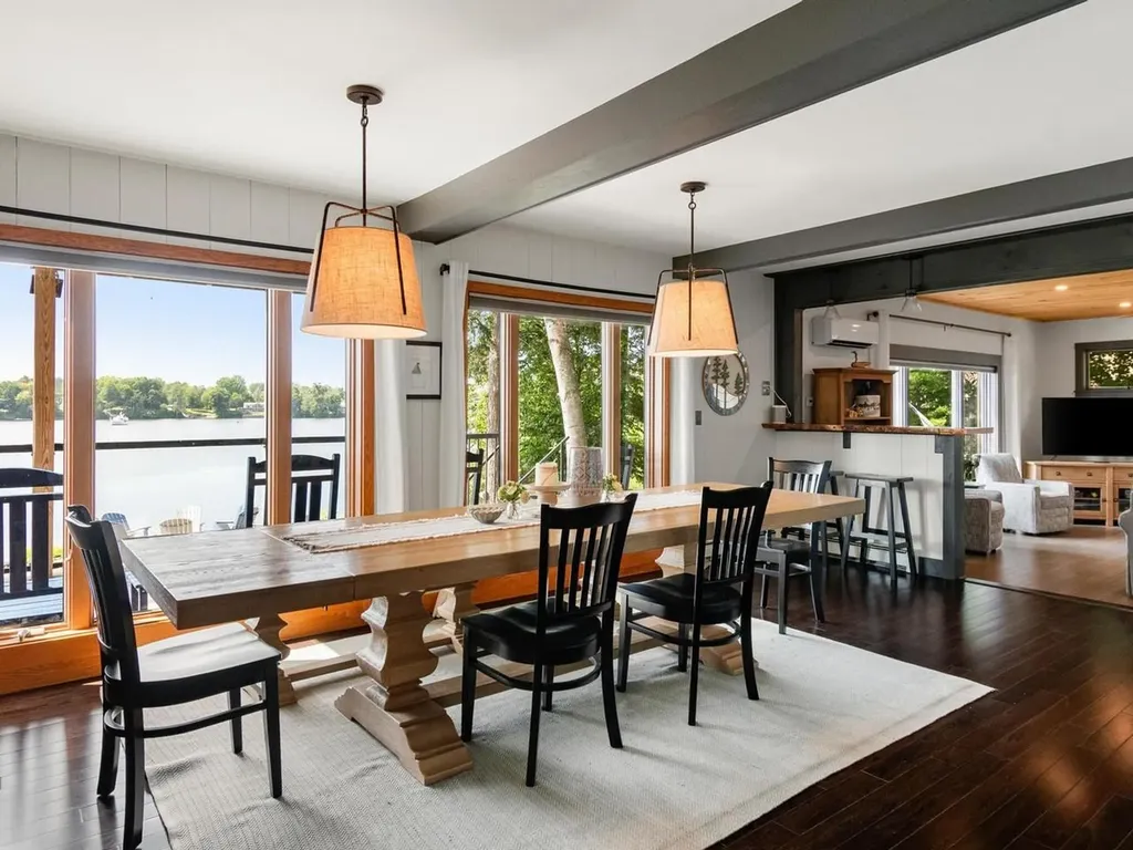 1468 Savage Point Road North Hero VT 05474