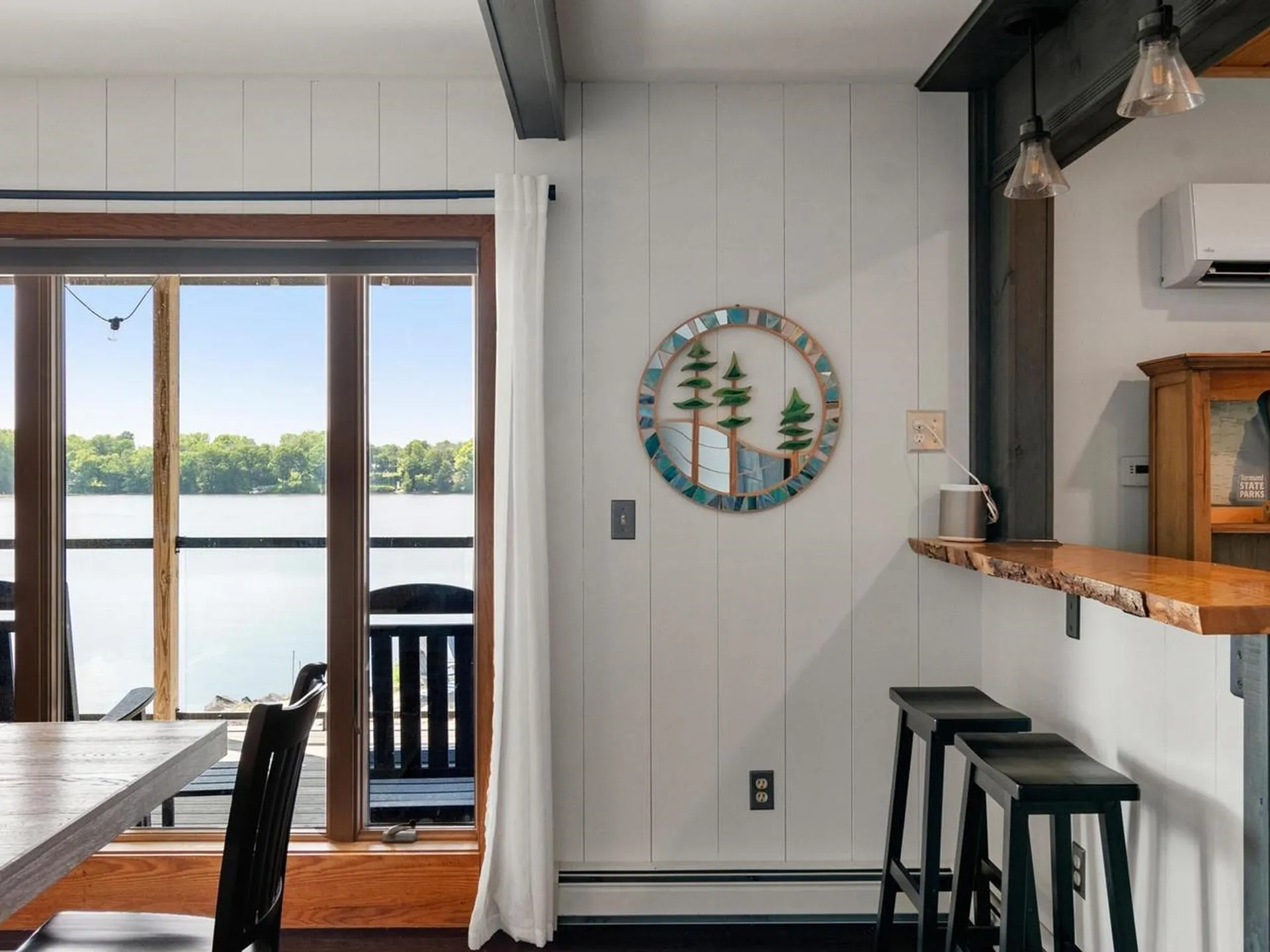 1468 Savage Point Road North Hero VT 05474