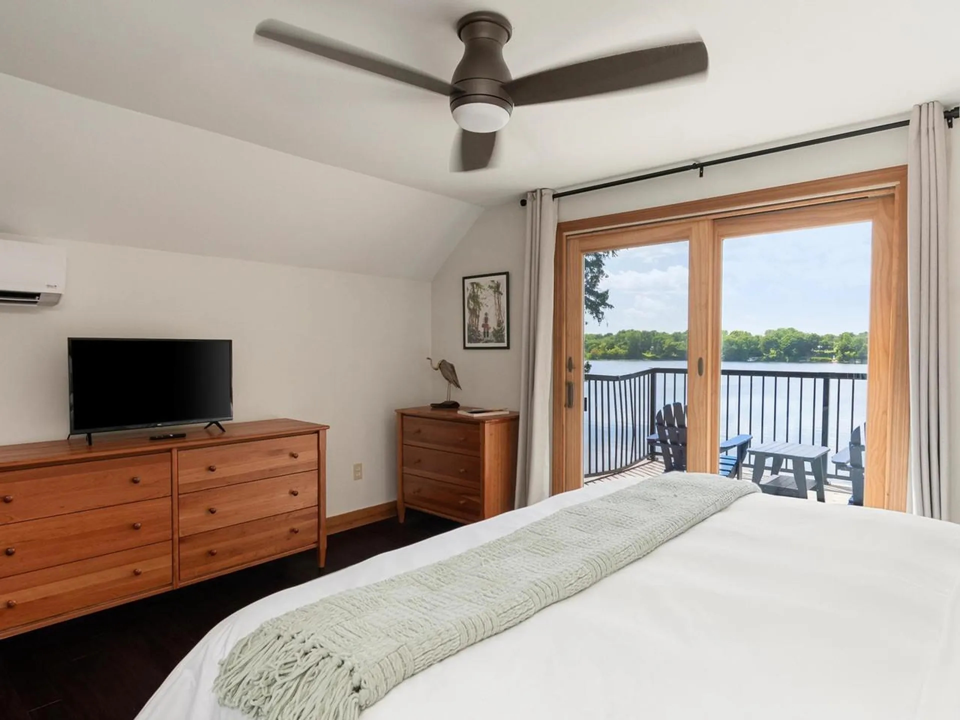 1468 Savage Point Road North Hero VT 05474