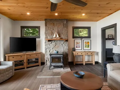 1468 Savage Point Road North Hero VT 05474