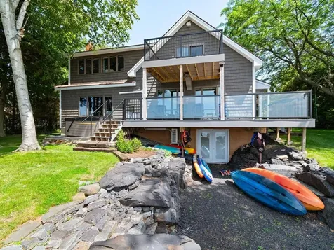 1468 Savage Point Road North Hero VT 05474