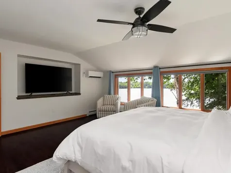 1468 Savage Point Road North Hero VT 05474