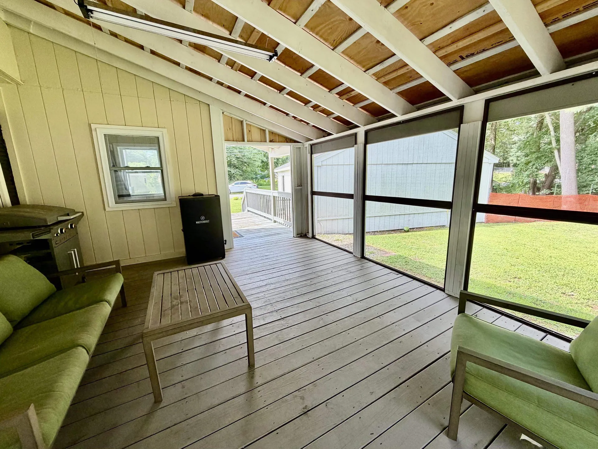 5 Margaret Avenue Raymond NH 03077