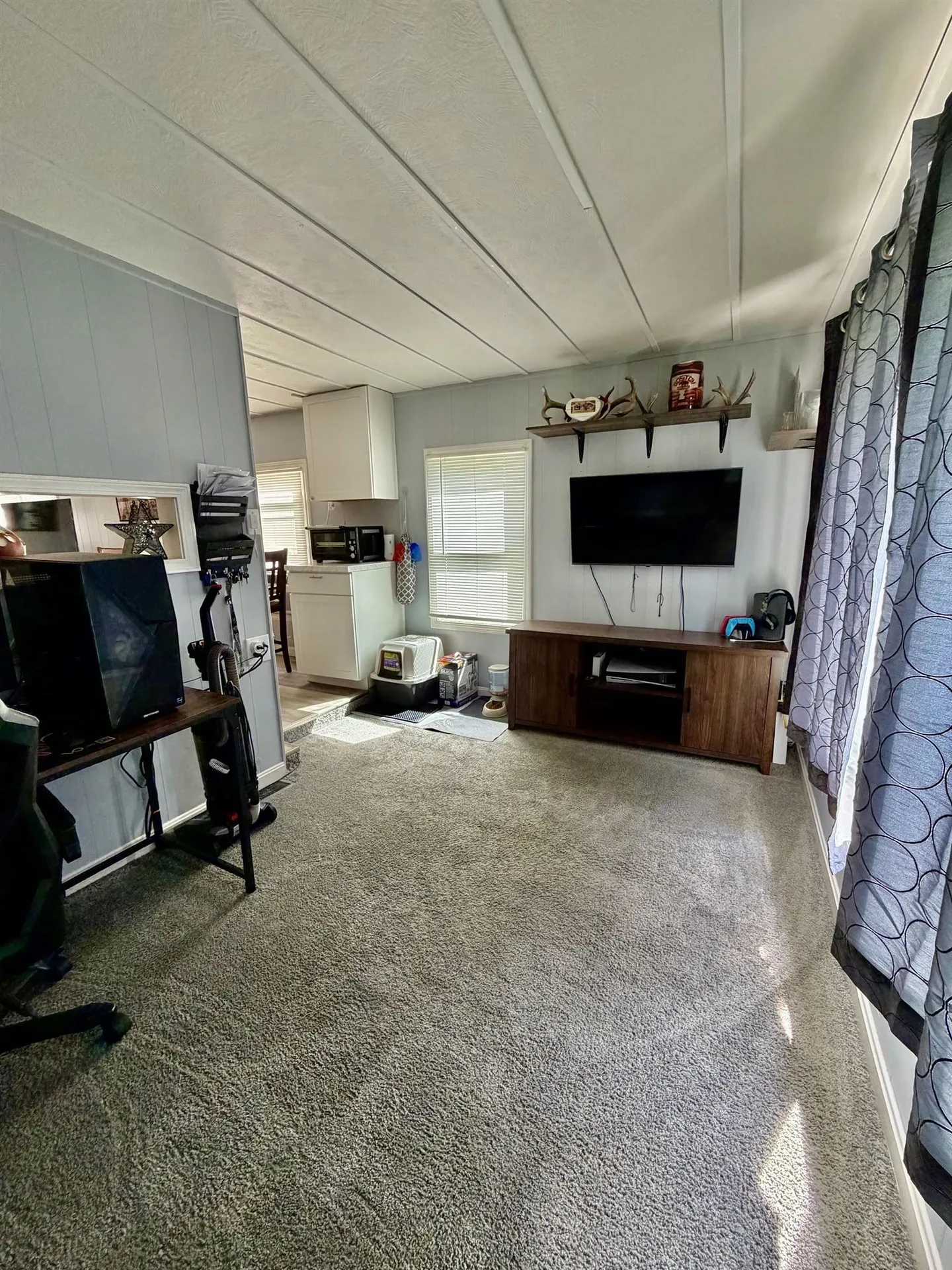 5 Margaret Avenue Raymond NH 03077