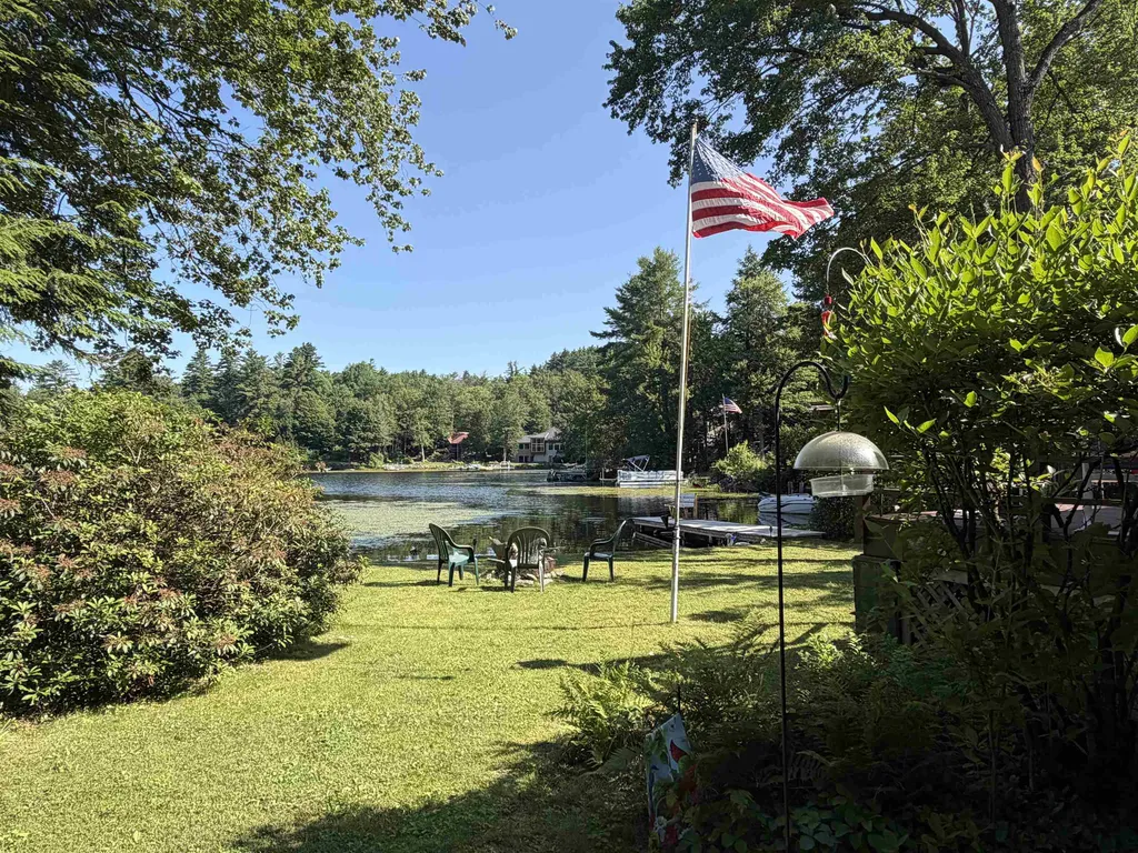 25 Lakeside Drive Unity NH 03773