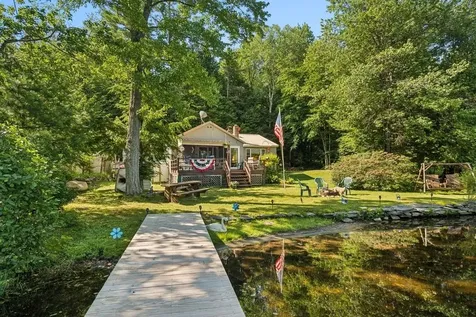 25 Lakeside Drive Unity NH 03773