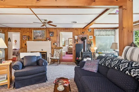 25 Lakeside Drive Unity NH 03773