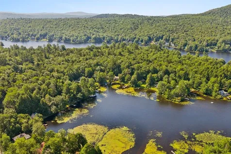 25 Lakeside Drive Unity NH 03773
