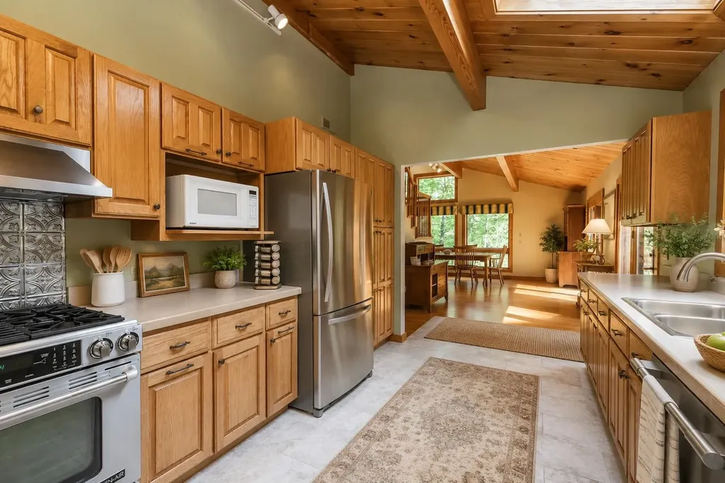20 Jay Drive Rindge NH 03461