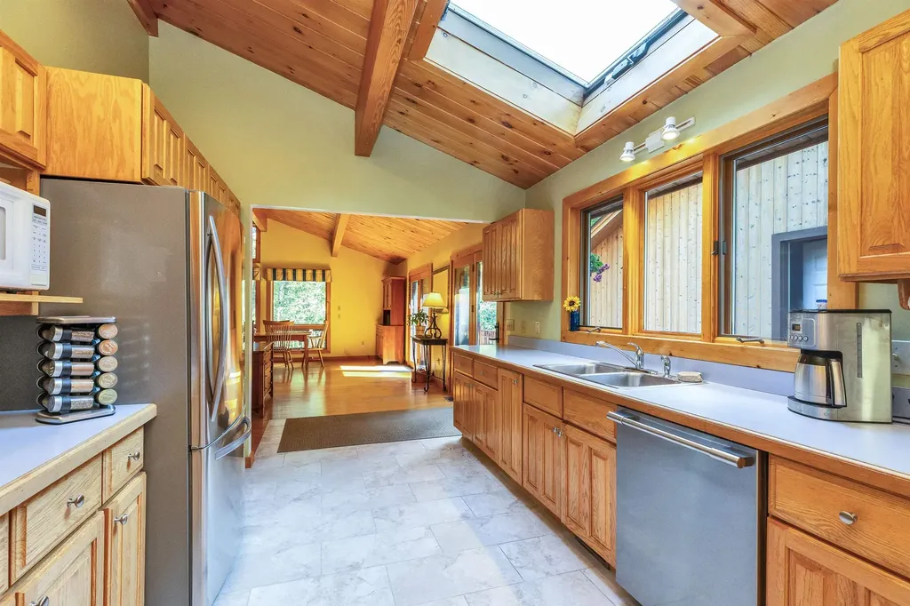 20 Jay Drive Rindge NH 03461
