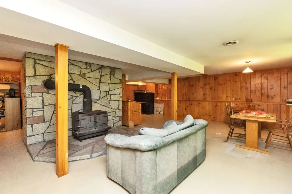 20 Jay Drive Rindge NH 03461