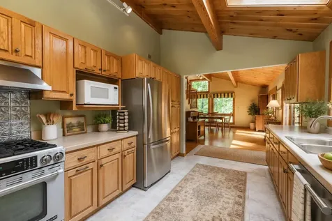 20 Jay Drive Rindge NH 03461