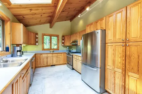 20 Jay Drive Rindge NH 03461
