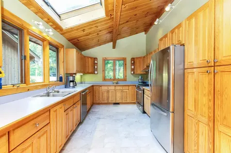 20 Jay Drive Rindge NH 03461