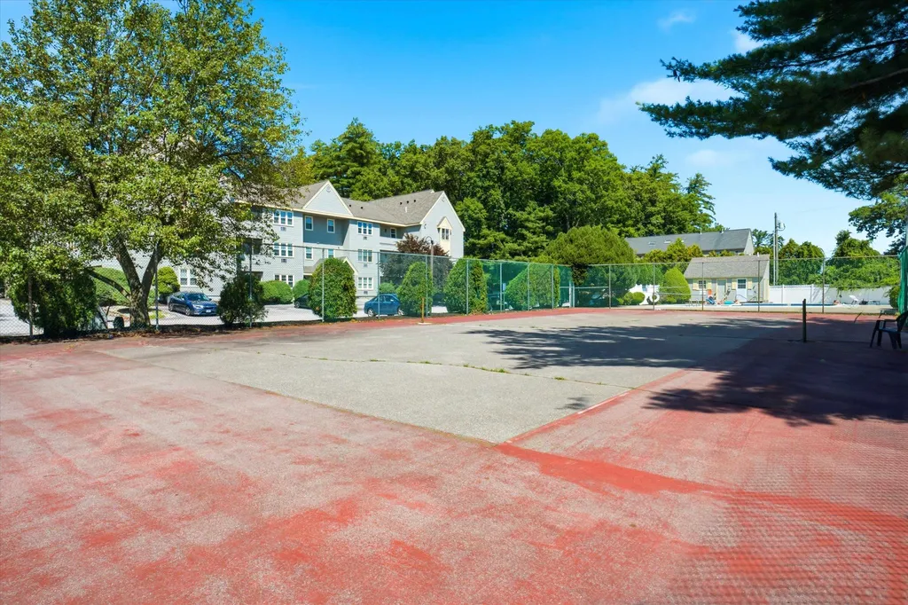 14 Turnbuckle Lane Merrimack NH 03054