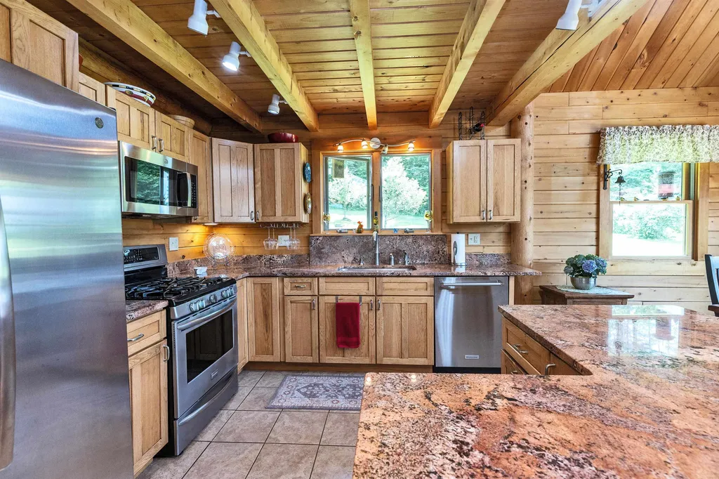 75 Walpole Valley Road Alstead NH 03602