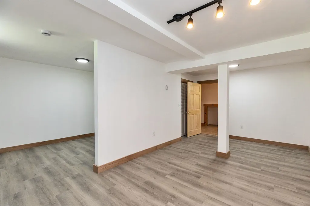 75 Walpole Valley Road Alstead NH 03602