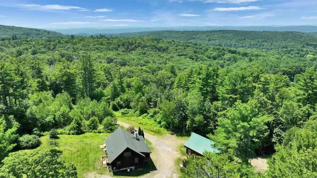75 Walpole Valley Road Alstead NH 03602