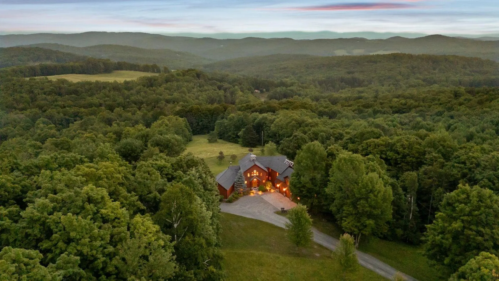 Woodstock VT, 115 Eastman Road