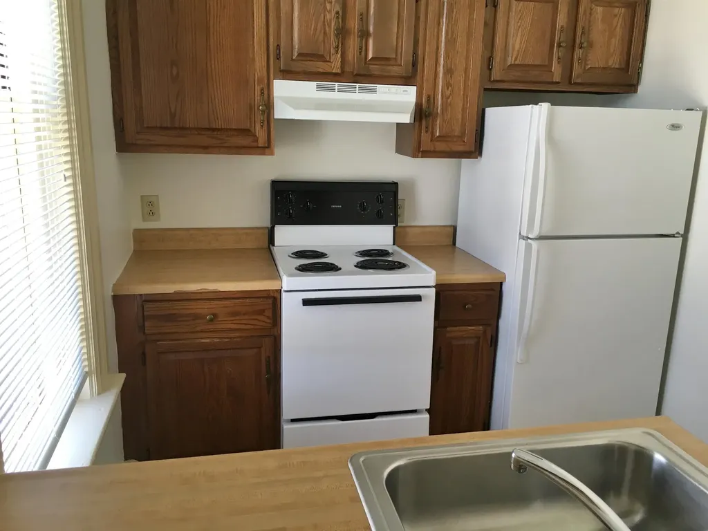124 Orange Street Manchester NH 03103