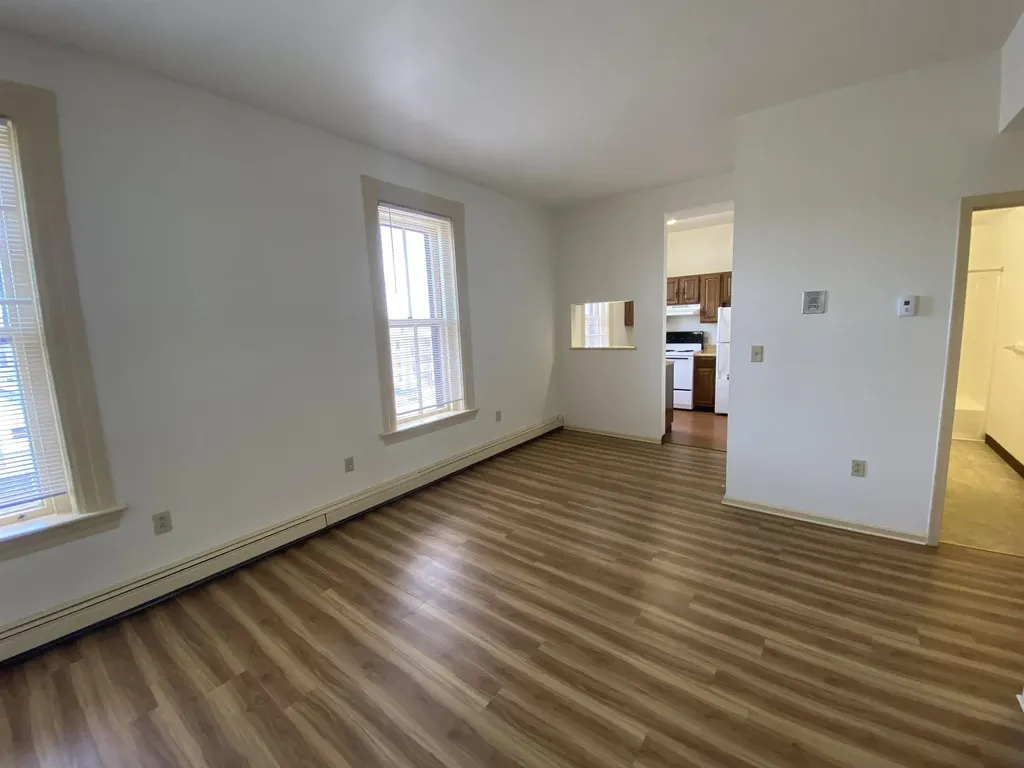 124 Orange Street Manchester NH 03103