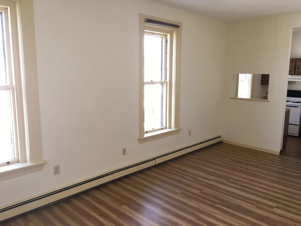 124 Orange Street Manchester NH 03103