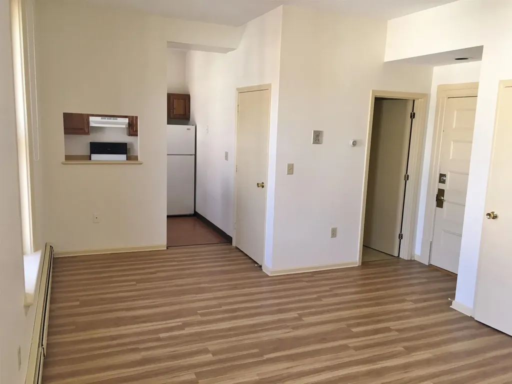124 Orange Street Manchester NH 03103