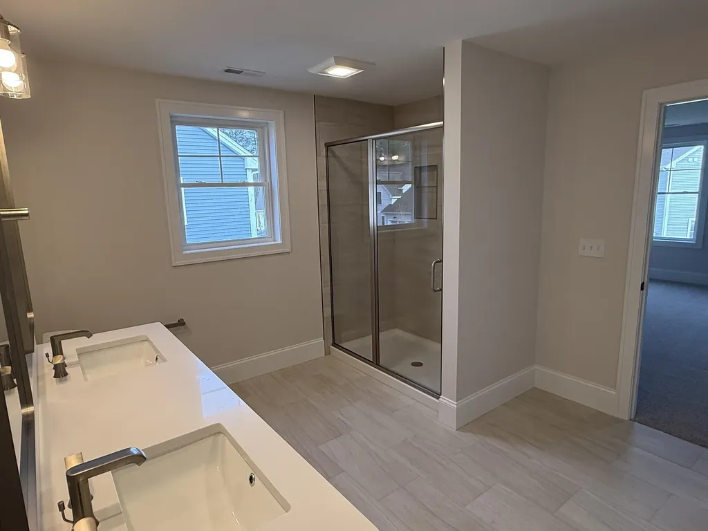 10 Wilderness Drive Nashua NH 03062