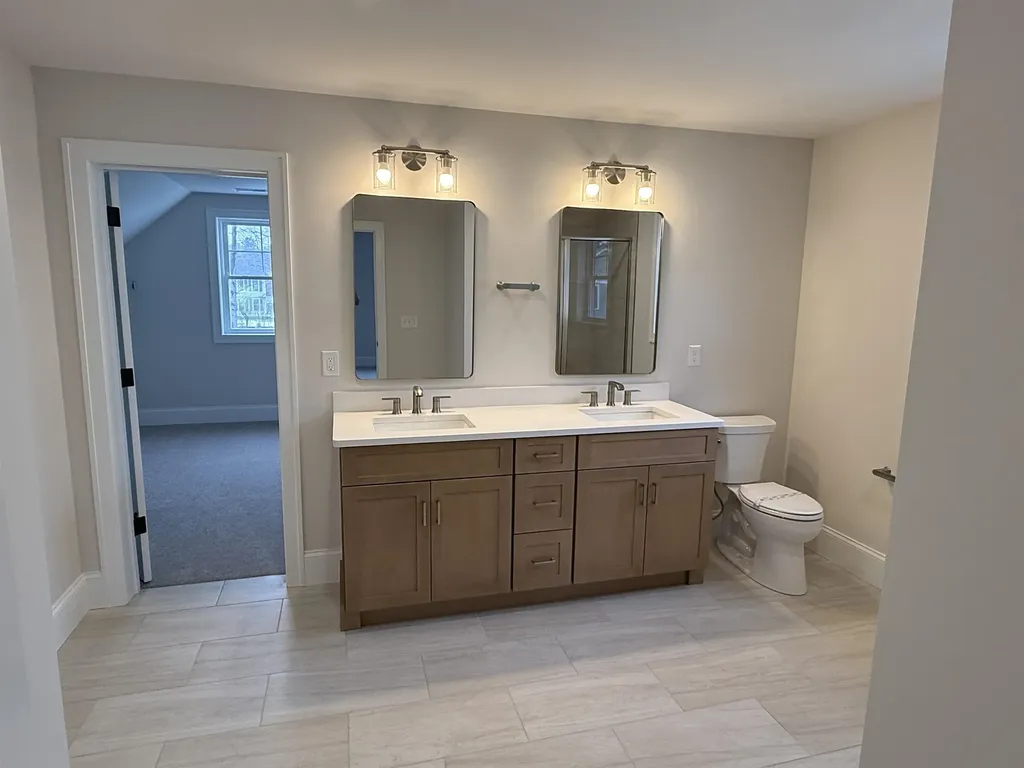 10 Wilderness Drive Nashua NH 03062