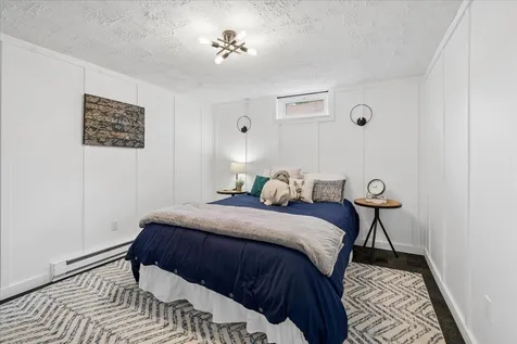 4 Sprucewood Avenue Nashua NH 03062