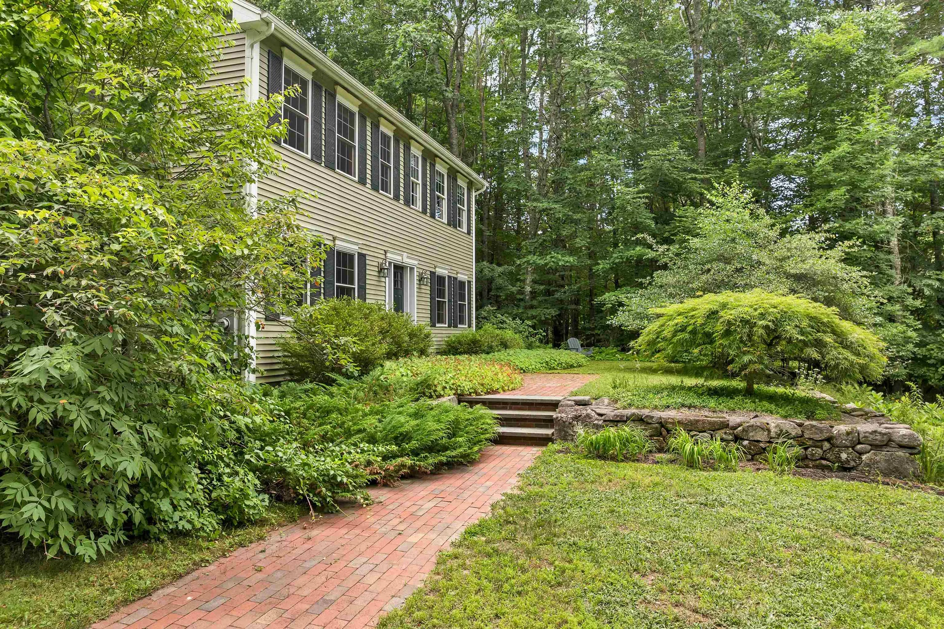 17 Federal Corner Road Tuftonboro NH 03816