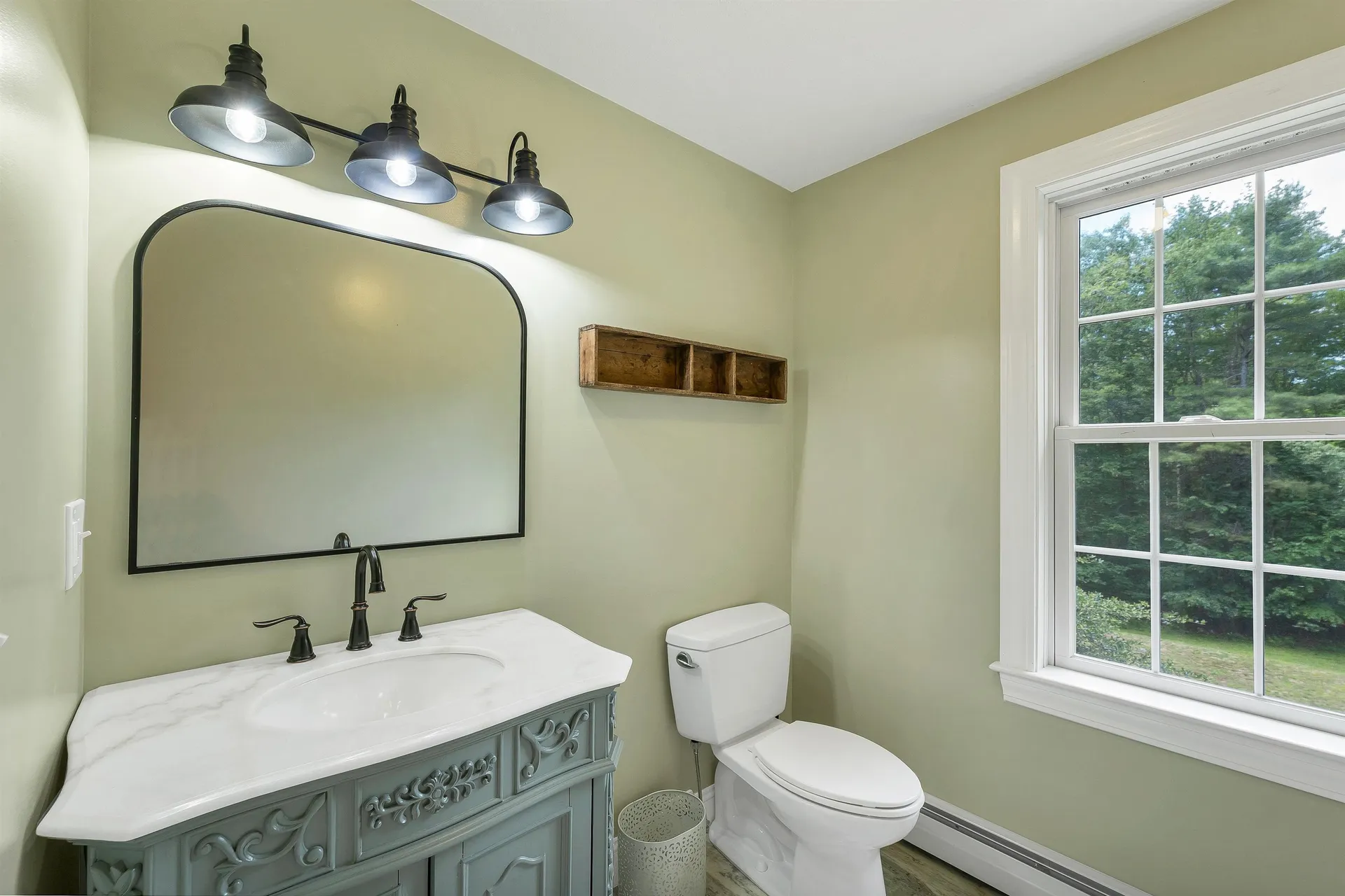 17 Federal Corner Road Tuftonboro NH 03816