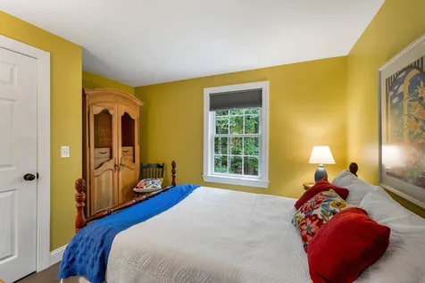 17 Federal Corner Road Tuftonboro NH 03816
