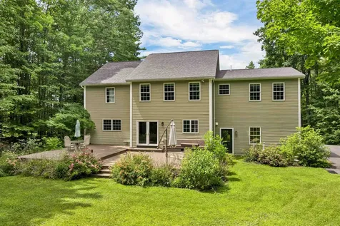 17 Federal Corner Road Tuftonboro NH 03816