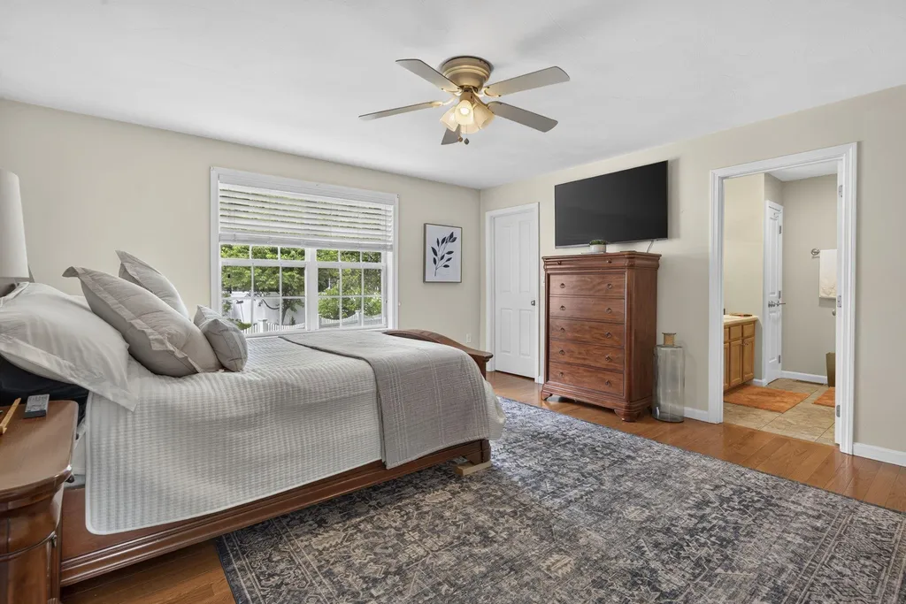 57 Baldwin Street Nashua NH 03064