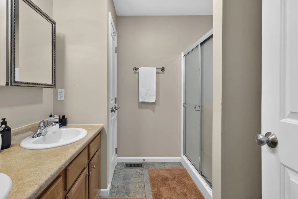 57 Baldwin Street Nashua NH 03064