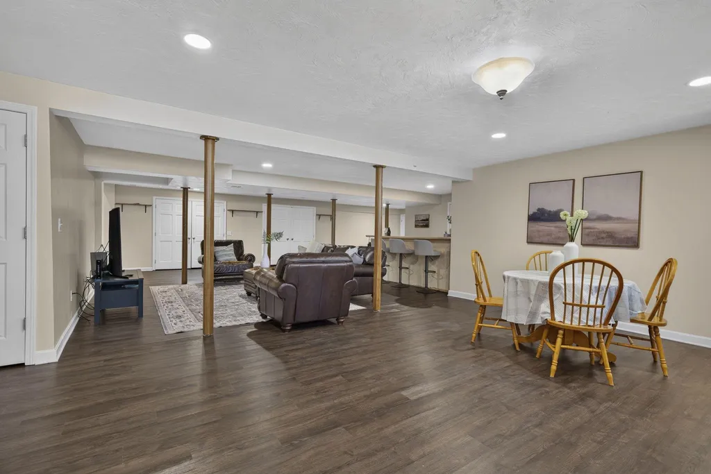 57 Baldwin Street Nashua NH 03064
