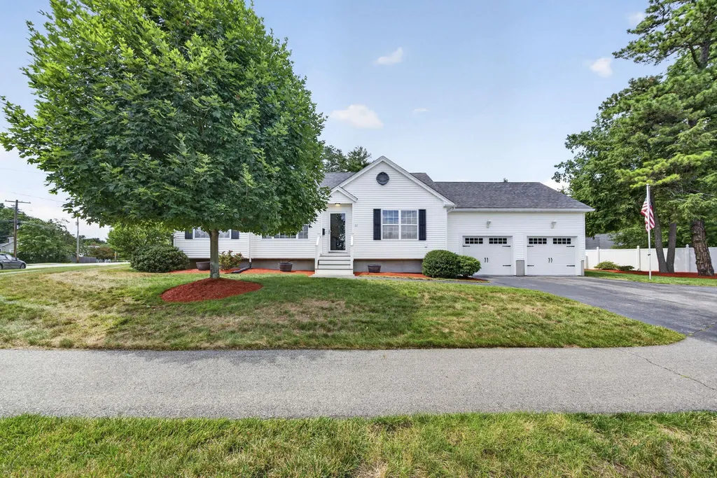 57 Baldwin Street Nashua NH 03064