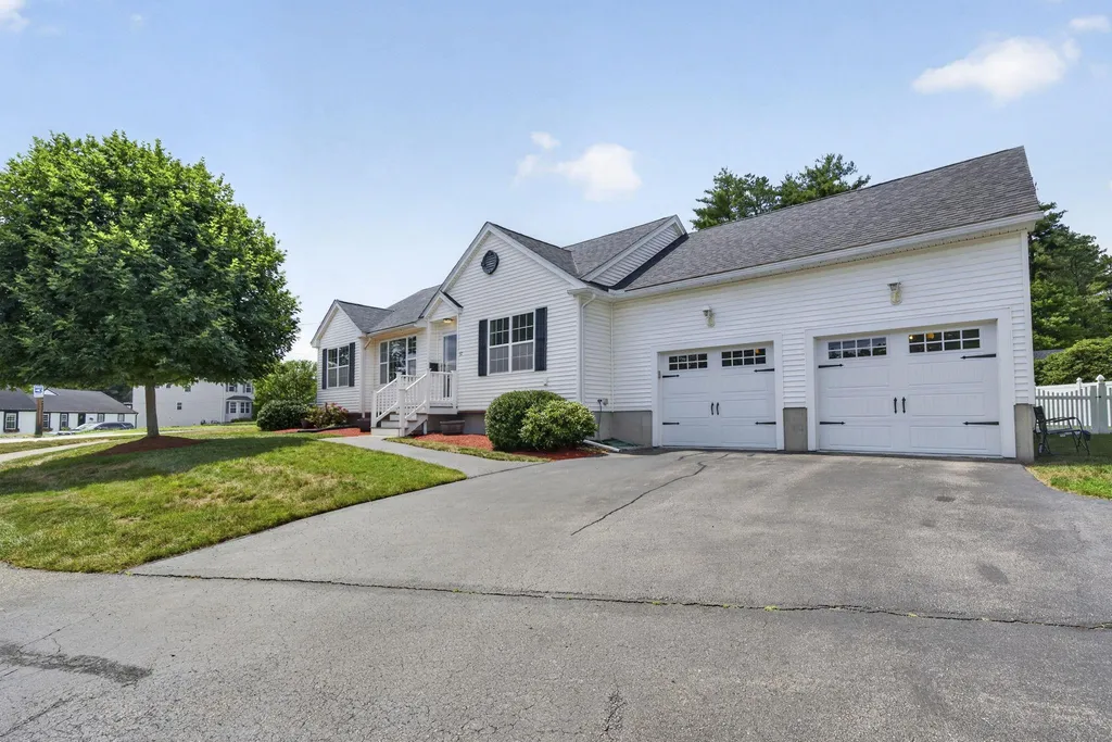 57 Baldwin Street Nashua NH 03064