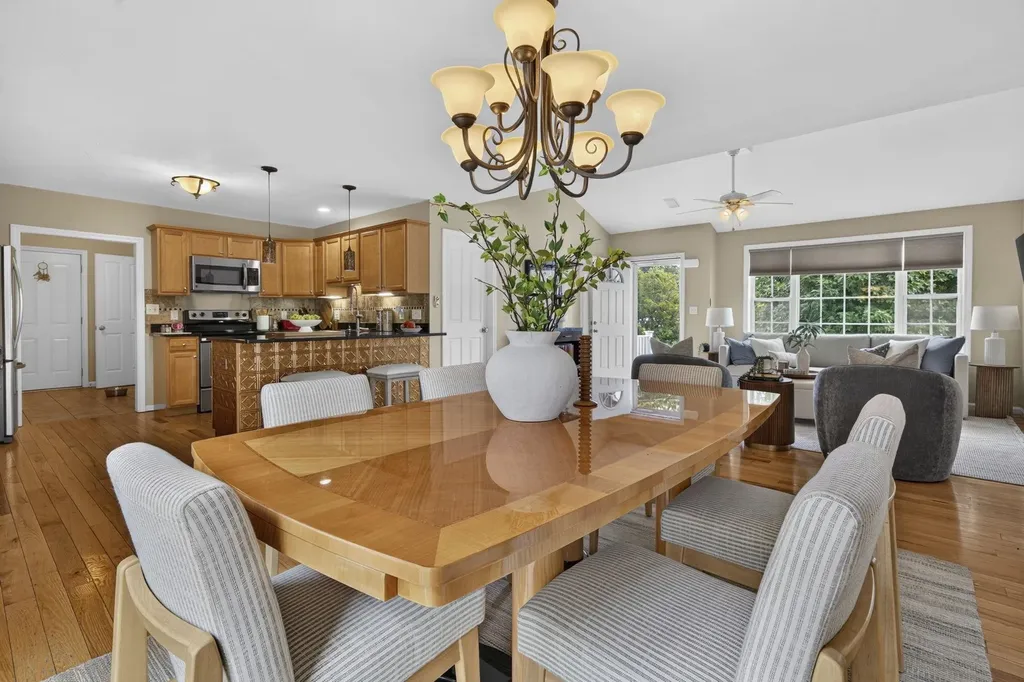 57 Baldwin Street Nashua NH 03064