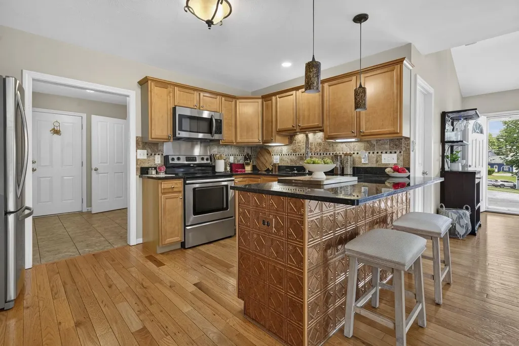 57 Baldwin Street Nashua NH 03064